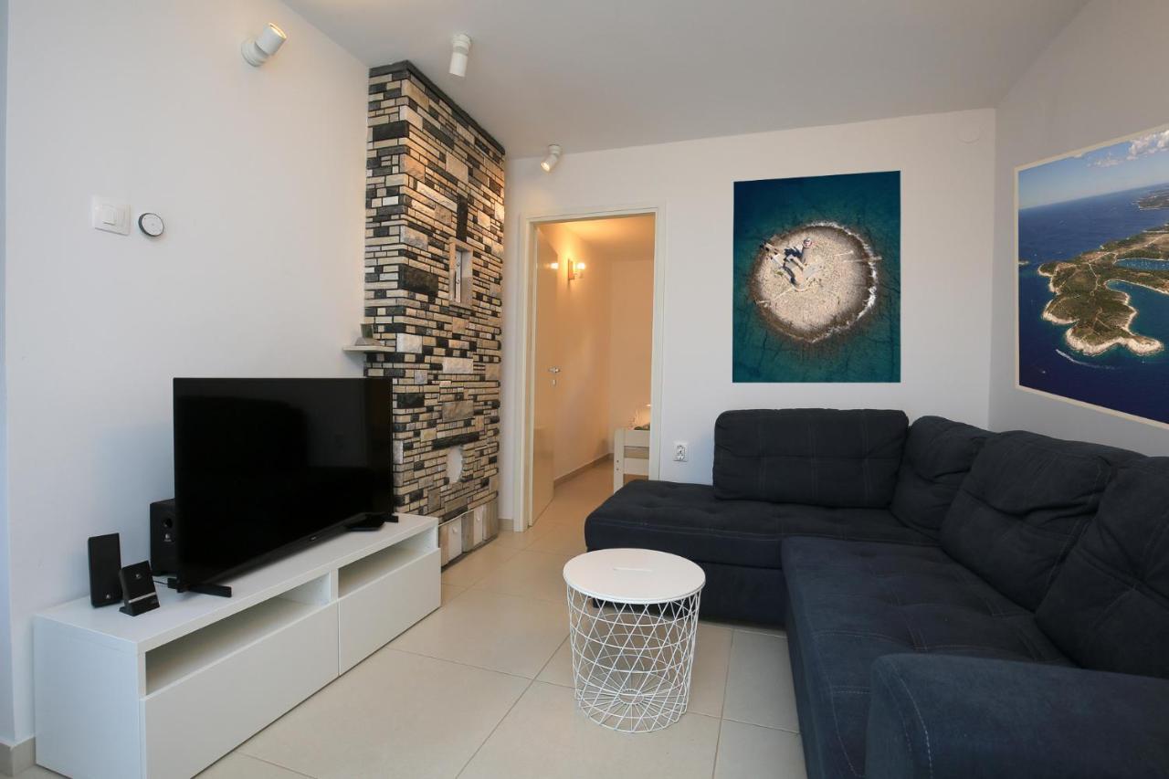 Apartmani Nena I Branko Premantura Luaran gambar